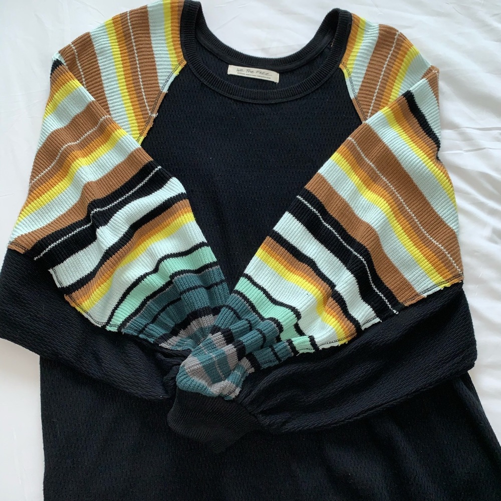Free people balloon sleeve sweater